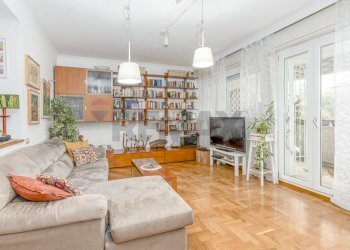 Soggiorno - Quadrilocale Via dell'oceano Atlantico
47, Roma - foto 4