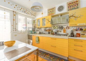 Cucina - Quadrilocale Via dell'oceano Atlantico
47, Roma - foto 35