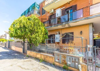 Edificio all\'aperto - Three-room apartment VIA UMBERTO MADDALENA
 
77, Ciampino - photo 2