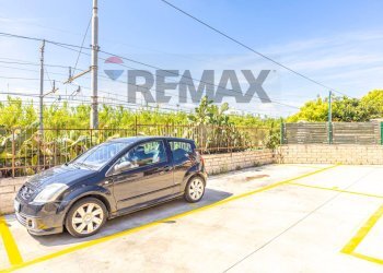 Parcheggio - Three-room apartment VIA UMBERTO MADDALENA
 
77, Ciampino - photo 4