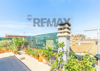 Terrazza - Three-room apartment VIA UMBERTO MADDALENA
 
77, Ciampino - photo 7