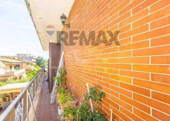 Balcone - Three-room apartment VIA UMBERTO MADDALENA
 
77, Ciampino - photo 11