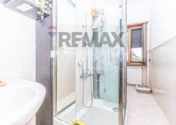 Bagno - Three-room apartment VIA UMBERTO MADDALENA
 
77, Ciampino - photo 27