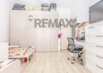 Camera / camera da letto - Three-room apartment VIA UMBERTO MADDALENA
 
77, Ciampino - photo 34