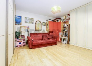Soggiorno - Villa a Schiera Via appia Nuova
995, Roma - foto 13