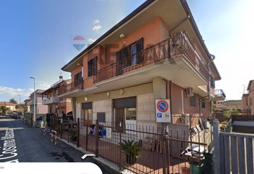 Edificio all\'aperto - Trilocale VIA COSIMO MACIOCCO
 
16, Marino - foto 1