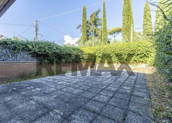 Terrazza - Four-room apartment Via del Fontanile di san matteo
 
10, Frascati - photo 20