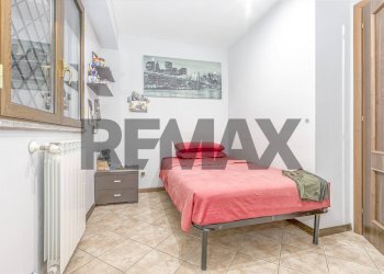 Camera / camera da letto - Four-room apartment Via del Fontanile di san matteo
 
10, Frascati - photo 24