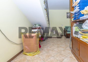 Lavanderia - Four-room apartment Via del Fontanile di san matteo
 
10, Frascati - photo 29