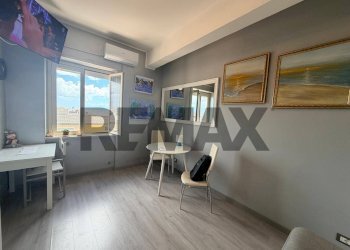 Sala da pranzo - Monolocale Lungomare delle sirene
 
179, Pomezia - foto 6