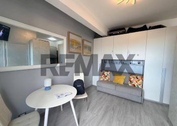 Sala da pranzo - Monolocale Lungomare delle sirene
 
179, Pomezia - foto 18
