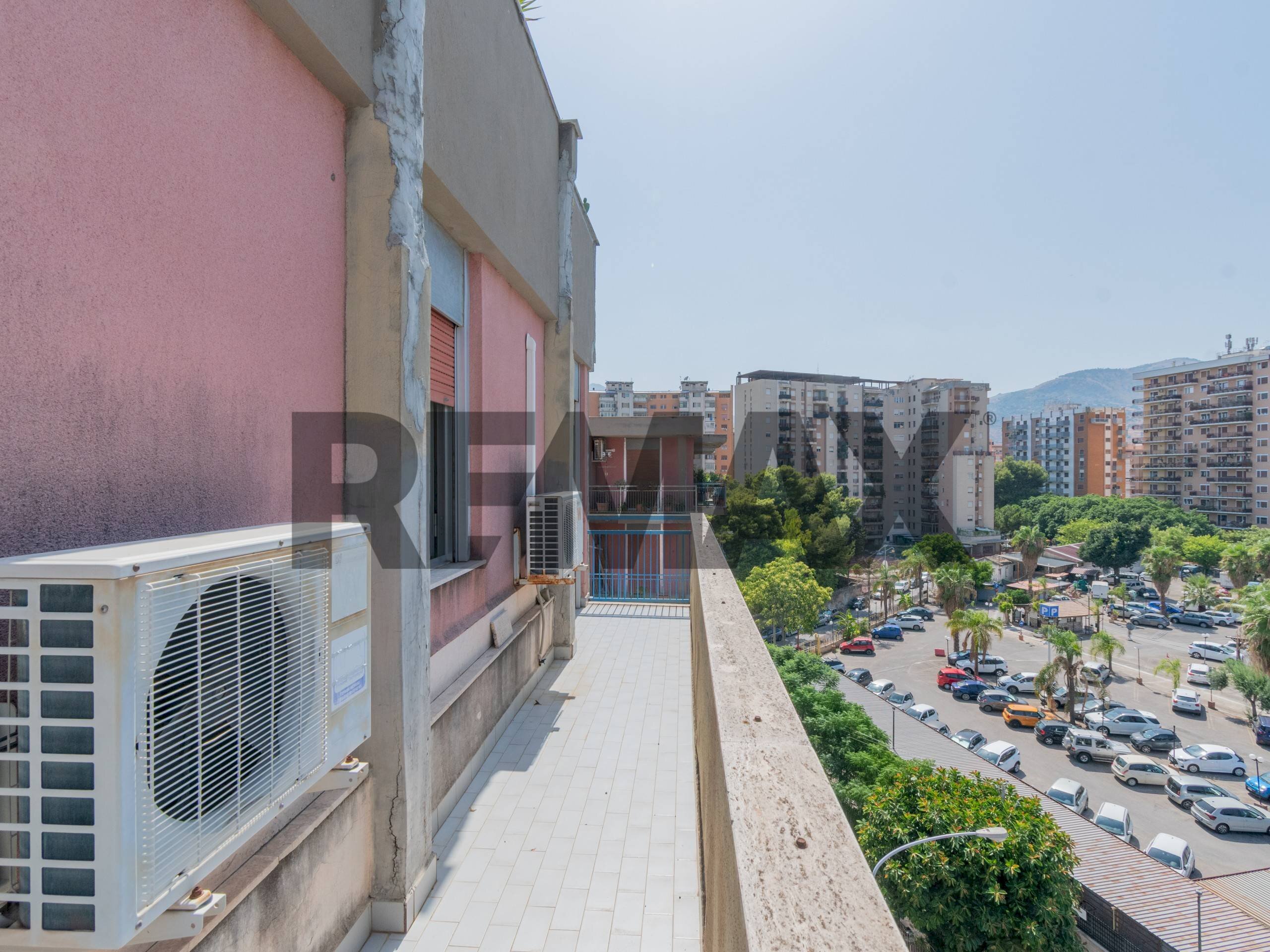 Balcone - Appartamento VIALE STRASBURGO
40, Palermo - foto 3