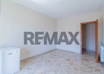 Stanza vuota - Appartamento VIALE STRASBURGO
 
40, Palermo - foto 42