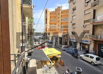 Edificio all\'aperto - Bilocale Via Domenico Scina'
 
33, Palermo - foto 8