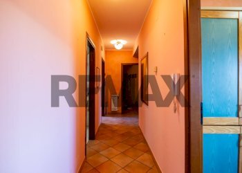 Hall / corridoio - Quadrilocale Via Giuseppe Antonio Borgese
 
21, Catania - foto 6