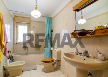 Bagno - Quadrilocale Via Giuseppe Antonio Borgese
 
21, Catania - foto 10