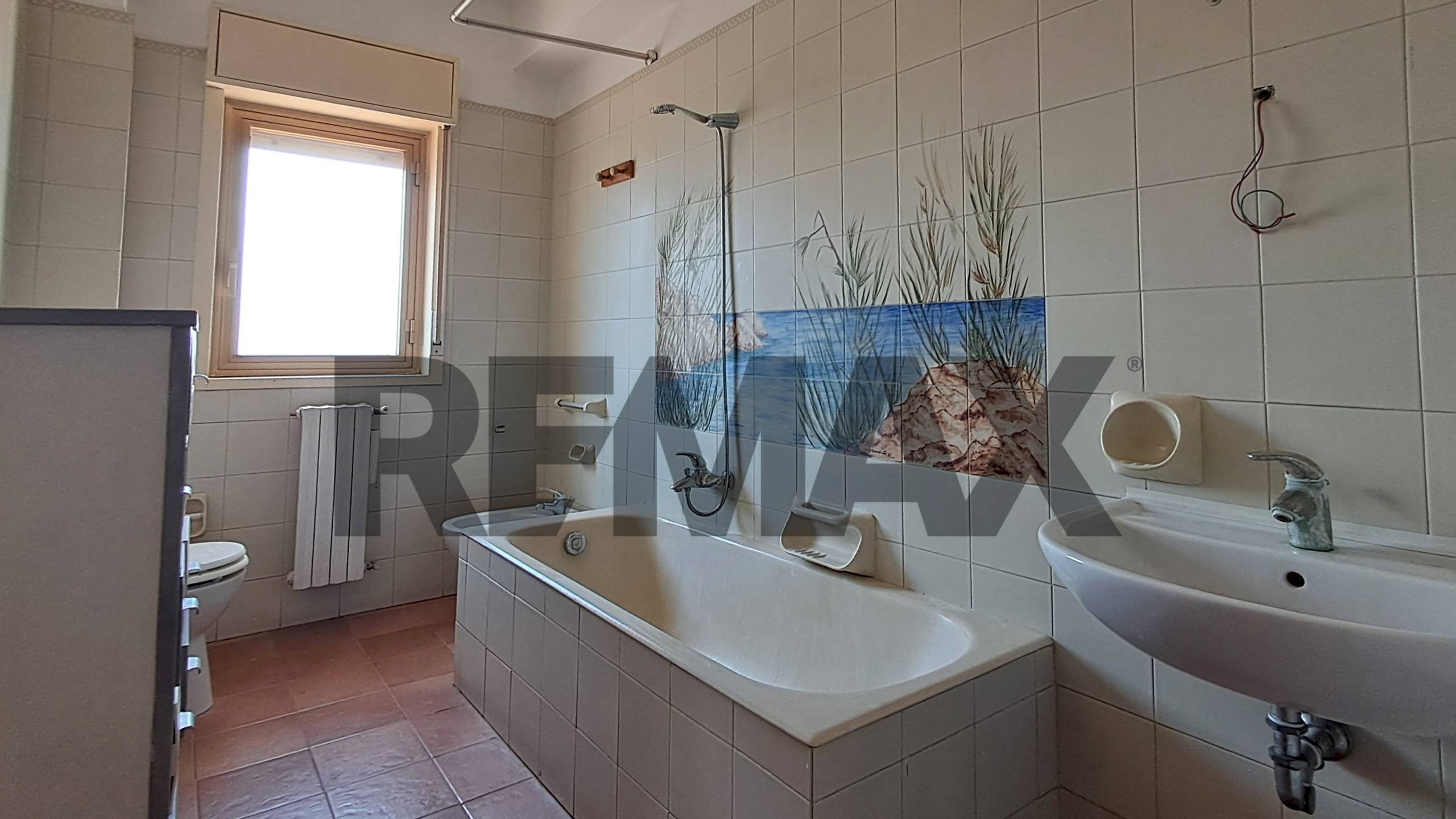 Bagno - Appartamento Via Alcide De Gasperi
 
9, Paterno - foto 2