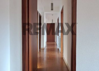 Hall / corridoio - Appartamento Via Alcide De Gasperi
 
9, Paterno - foto 6
