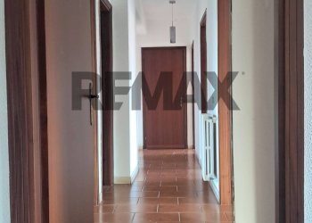 Hall / corridoio - Appartamento Via Alcide De Gasperi
 
9, Paterno - foto 7
