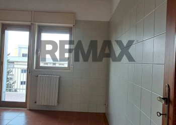 Stanza vuota - Appartamento Via Alcide De Gasperi
 
9, Paterno - foto 10