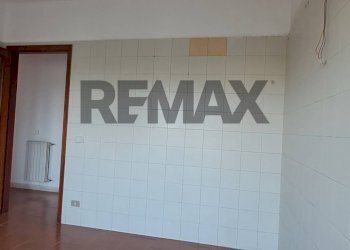 Stanza vuota - Appartamento Via Alcide De Gasperi
 
9, Paterno - foto 13