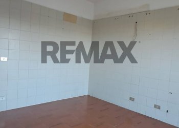 Stanza vuota - Appartamento Via Alcide De Gasperi
 
9, Paterno - foto 16