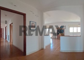 Hall / corridoio - Appartamento Via Alcide De Gasperi
 
9, Paterno - foto 23