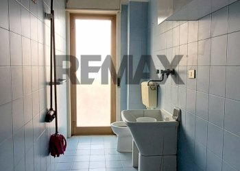 Bagno - Appartamento Via Alcide De Gasperi
 
9, Paterno - foto 24