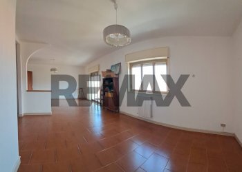 Stanza vuota - Appartamento Via Alcide De Gasperi
 
9, Paterno - foto 26