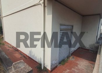Balcone - Appartamento Via Alcide De Gasperi
 
9, Paterno - foto 88