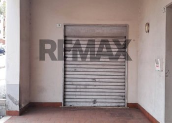 Stanza vuota - Appartamento Via Alcide De Gasperi
 
9, Paterno - foto 90