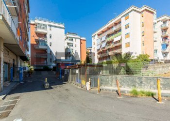Edificio all\'aperto - Office Via Fasano
20, Gravina di Catania - photo 2