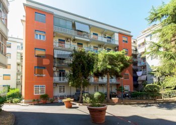 Edificio all\'aperto - Office Via Fasano
20, Gravina di Catania - photo 5