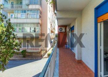 Balcone - Office Via Fasano
20, Gravina di Catania - photo 11
