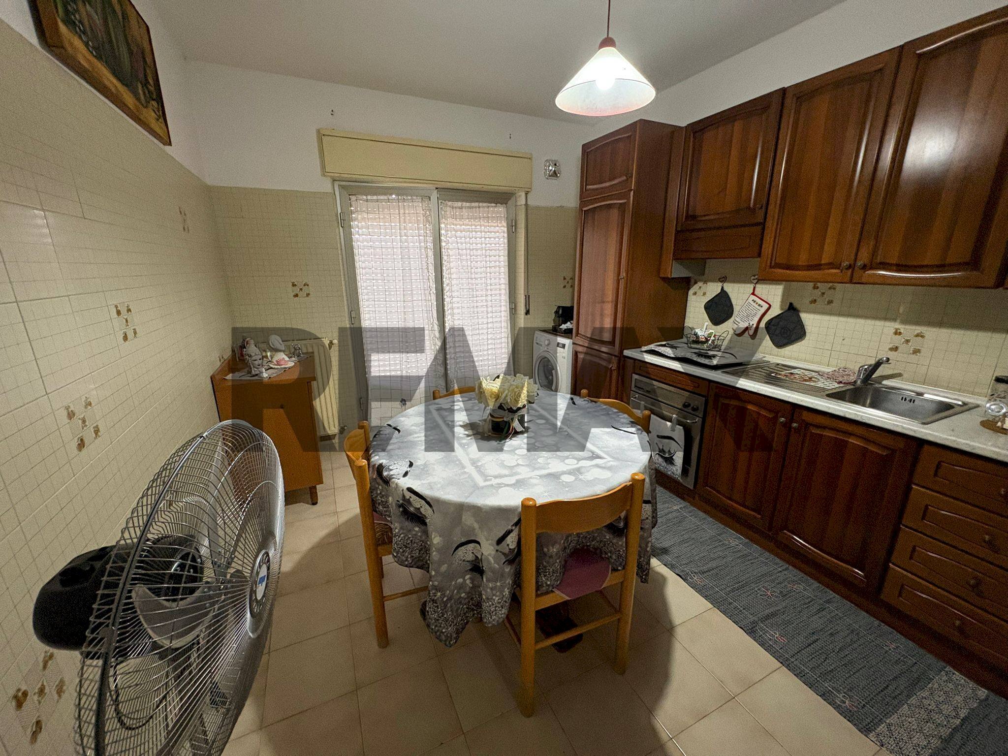 Cucina - Three-room apartment Via Giuseppe Verdi
 
3, Caltagirone - photo 1