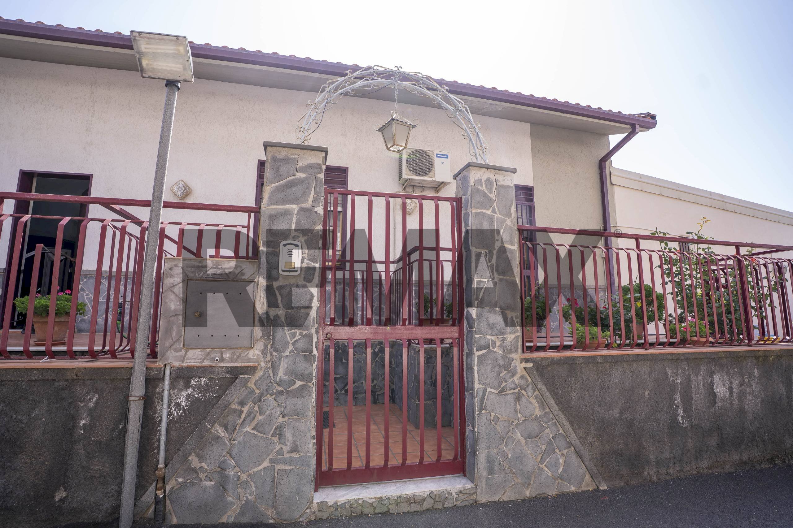 Casa all\'aperto - Casa indipendente Via Calvario
61, Mascalucia - foto 3