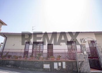 Casa all\'aperto - Casa indipendente Via Calvario
 
61, Mascalucia - foto 2