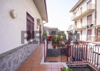 Balcone - Casa indipendente Via Calvario
 
61, Mascalucia - foto 5