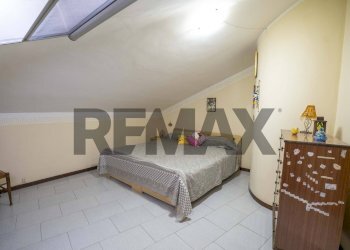 Camera / camera da letto - Casa indipendente Via Calvario
 
61, Mascalucia - foto 38