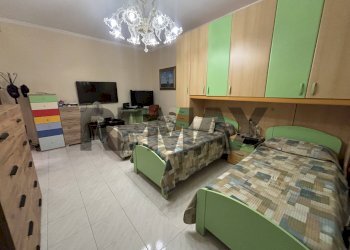 Camera / camera da letto - Quadrilocale Via Santa Maria La Stella
 
52, Aci Sant'Antonio - foto 11