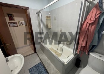 Bagno - Quadrilocale Via Santa Maria La Stella
 
52, Aci Sant'Antonio - foto 21