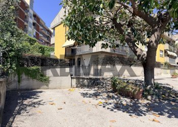 Edificio all\'aperto - Attico Via Della Costituzione
 
1G, Catania - foto 13