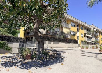 Edificio all\'aperto - Attico Via Della Costituzione
 
1G, Catania - foto 14