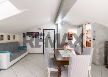 Sala da pranzo - Bilocale Via Giarre
 
18, Mascalucia - foto 5