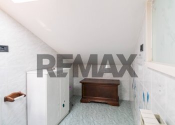 Bagno - Bilocale Via Giarre
 
18, Mascalucia - foto 21