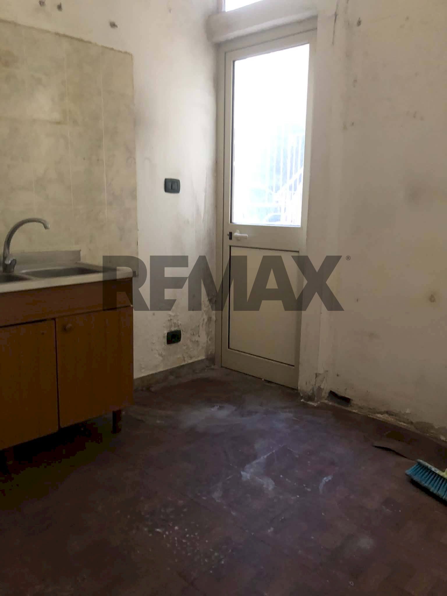 Stanza vuota - Casa indipendente Via Archimede
98, Misterbianco - foto 2