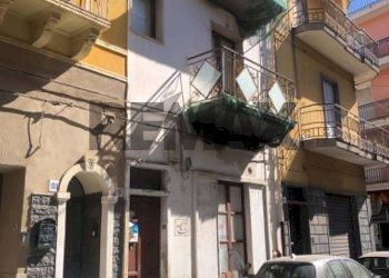 Edificio all\'aperto - Casa indipendente Via Archimede
 
98, Misterbianco - foto 1