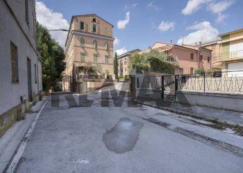 Edificio all\'aperto - Appartamento Via San Marco
 
6, Jesi - foto 31