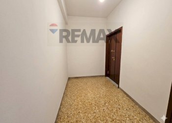 Hall / corridoio - Quadrilocale Via Giovanni Santoro
 
14, Salerno - foto 10