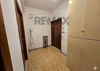 Hall / corridoio - Quadrilocale Via Giovanni Santoro
 
14, Salerno - foto 12